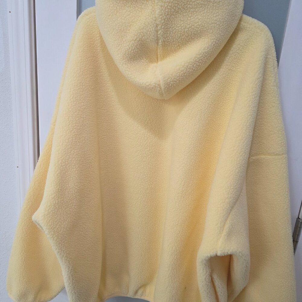 ESSENTIALS Fear of God Hoodie Yellow Sherpa Fleece Pullover β Size L β Oversized - Picture 14 of 15